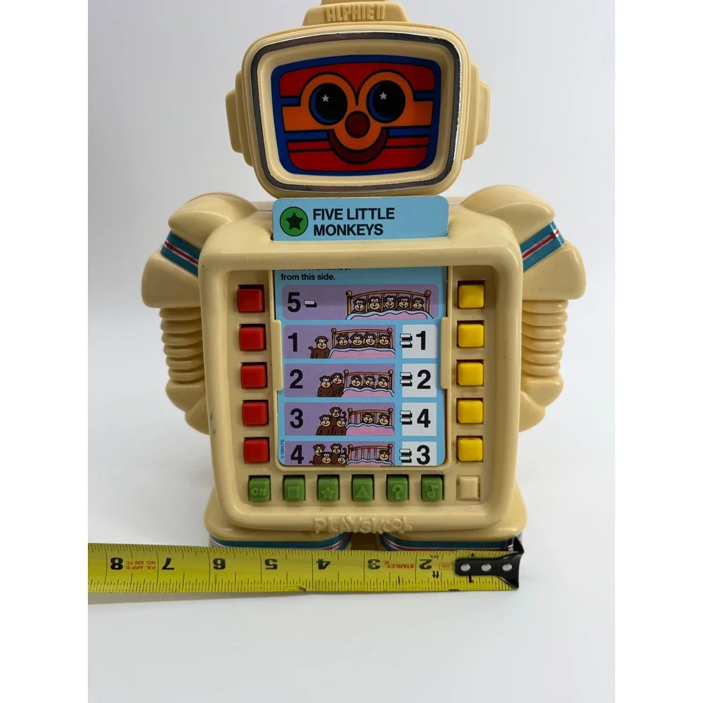 Vintage‎ 1984 Playskool Alphie II Electronic Robot Learning Toy With 7+ Cards